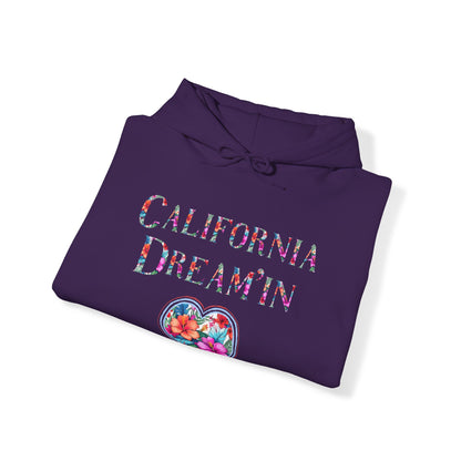 California Dream'in Hoodie T-Shirt Unisex Heavy Blend™ Hooded Sweatshirt Surf Hoodie