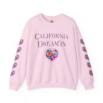 California Dream'in Unisex Heavy Blend™ Crewneck Sweatshirt